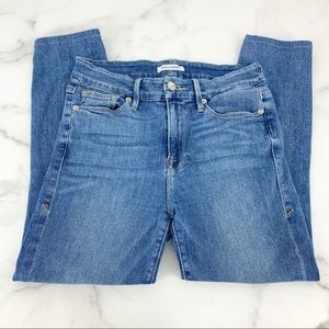 GOOD AMERICAN Good Legs Light Wash Cropped Jeans